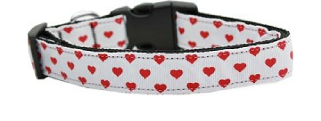 White & Red Hearts Nylon Collar